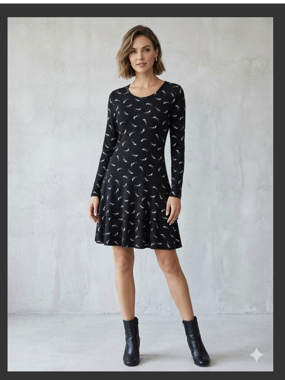 Michael Kors Black Long-Sleeve Printed A-Line Dress